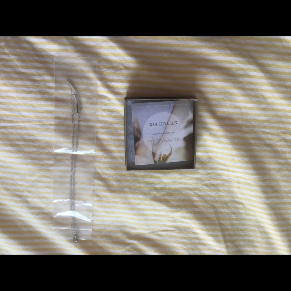 Necklace - Picture 2 of 2